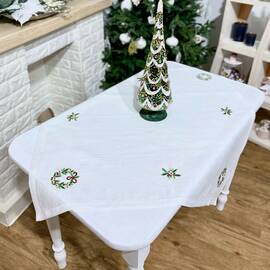 Скатертина вишивана Різдв'яний вінок 85х85 LiMaSo (SKV16-85), Тип: скатерти, Цвет: белый, Форма скатерти: квадратная, Размер: 85x85