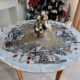 Скатерть круглая с кружевом O90 LiMaSo (ROUND1267M-90D), Тип: скатерти, Цвет: бежевый, Форма скатерти: круглая, Размер: Ø90