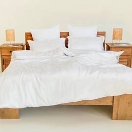 Постельное белье 1908 сатин-жаккард Тиара 2шт(143х210) Вилюта, Размер: семейный 2шт(145x210), Основной цвет: белый