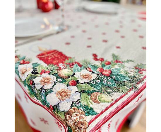 Скатертина гобеленова Різдвяна свічка 137х240 LiMaSo (RUNNER242-240)