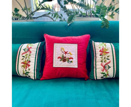 Наволочка новорічна бархатна вишивана 45х45 LiMaSo (NOVN06), Колір: червоний, Тип: наволочки, Розмір: 45x45, зображення 5
