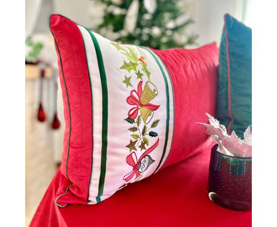 Наволочка новорічна бархатна вишивана 40х60 LiMaSo (NOVN07), Колір: червоний, Тип: наволочки, Розмір: 40x60, зображення 4