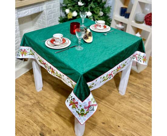 Скатертина двостороння новорічна оксамитова вишивана (стьогона) 134х317 LiMaSo (SKOVN09-317), Тип: скатерти, Цвет: зеленый, Форма скатерти: прямоугольная, Размер: 134x317, изображение 5
