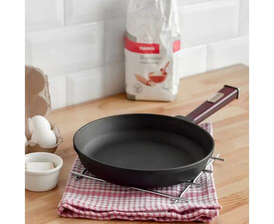 Сковорода чавунна 240х46, 5 мм з ручкою Optima-Bordo Brizoll (O2440-P2), Колір: бордовий, Тип: сковорода, Форма: кругла, Діаметр (см): 24, зображення 2